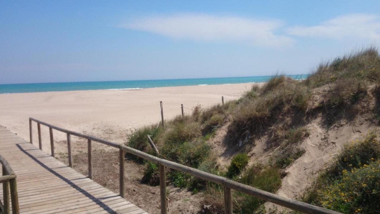 Uim Mediterraneo Churruca Wifi Puerto de Sagunto Exterior photo